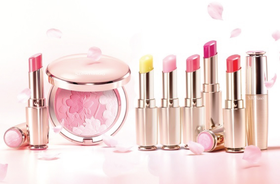 Make-Up Collection </br> Sulwhasoo Presents its First Nourishing Makeup Collection </br> Revealing a Rosy Radiance with the Grace of Red Plum Blossom image