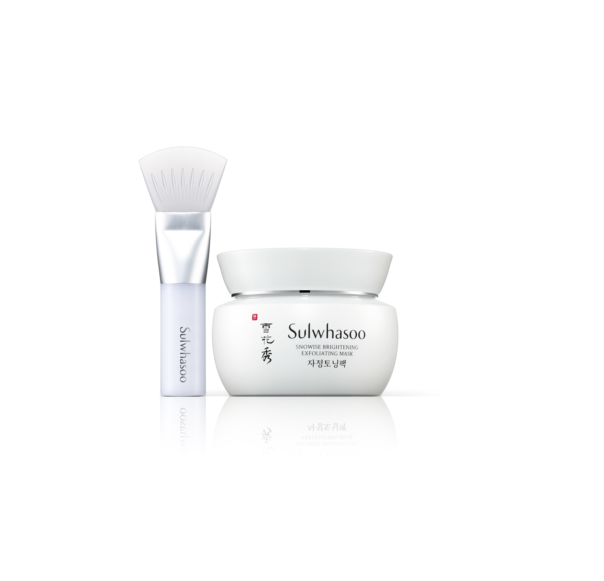 Make clear and smooth skin with finely ground White Ginseng Sulwhasoo Snowise Brightening Exfoliating Mask image