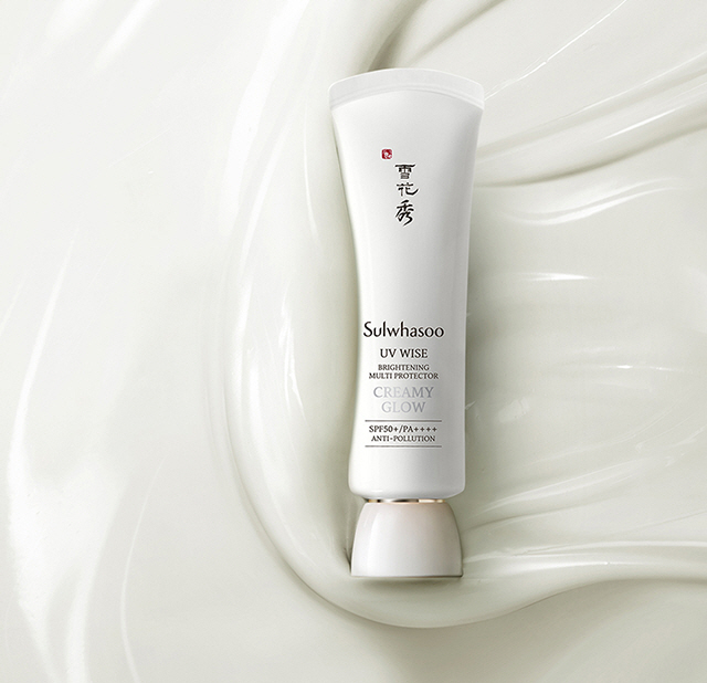Moisturizing and radiance-boosting<br>UV protection-  No. 1 Creamy Glow