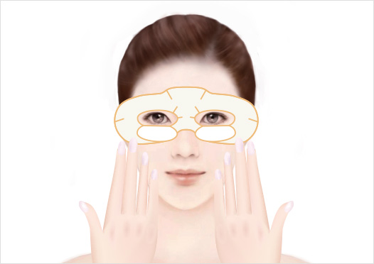 STEP3 - Gently press the Eye Mask from the inside (near your nose) to the outside of your face to ensure a secure fit.