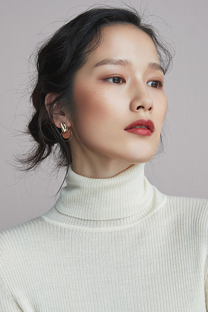 #SKIN CARING MAKEUP LOOK