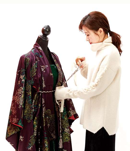 Costume director Cho Sang Kyung
